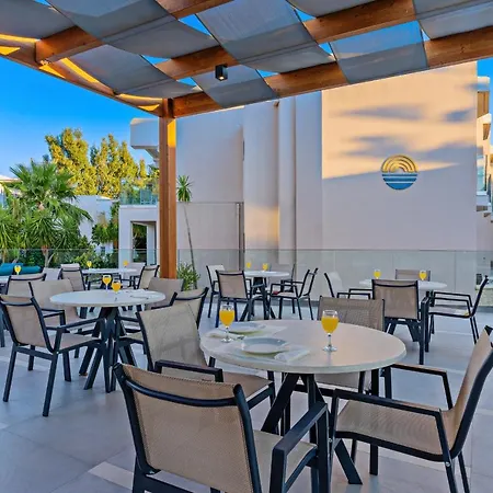 Hotel Cretan Paralia Kourna